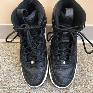 Nike Air Force 1 black high tops - Sz 8.5